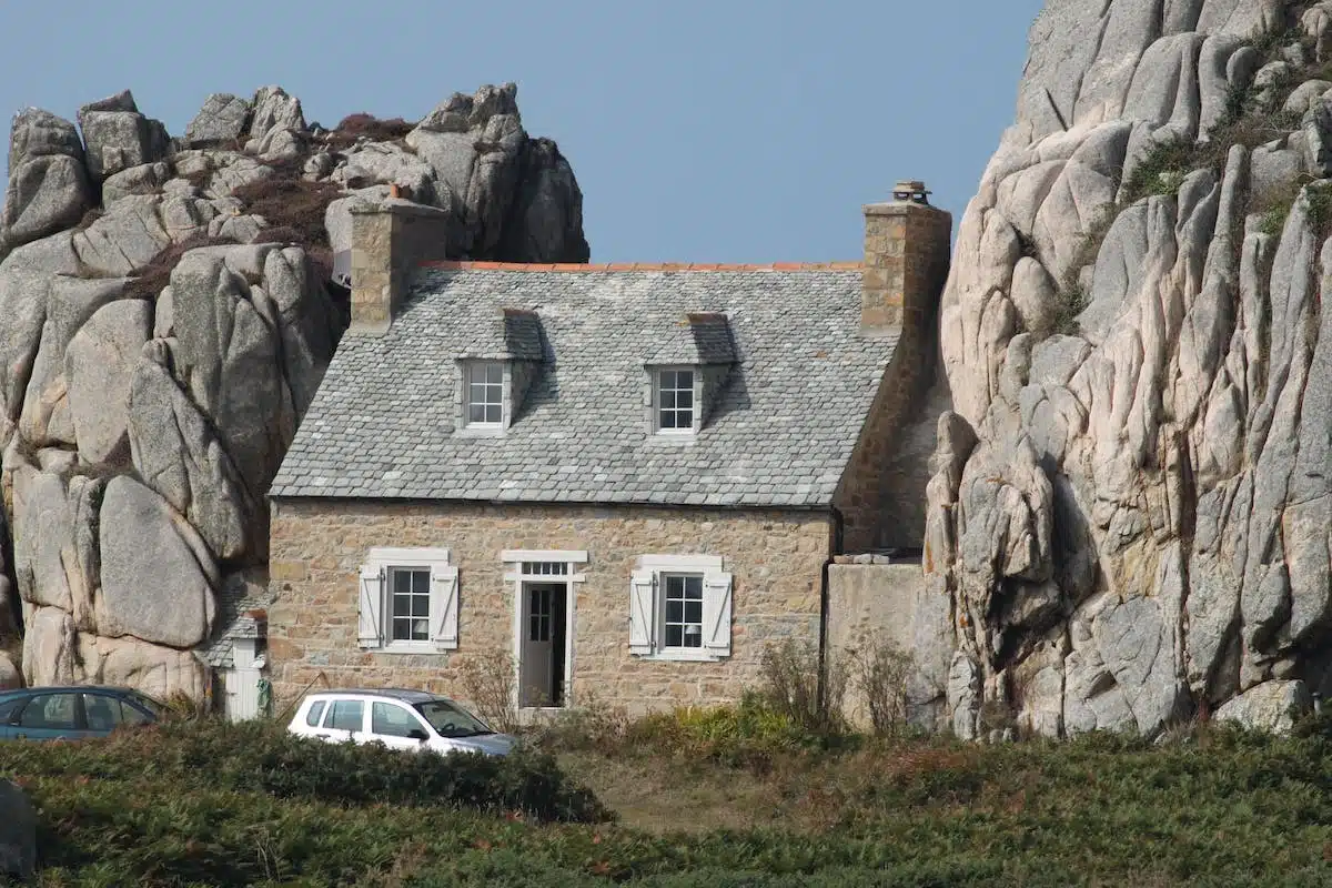 automobile bretagne