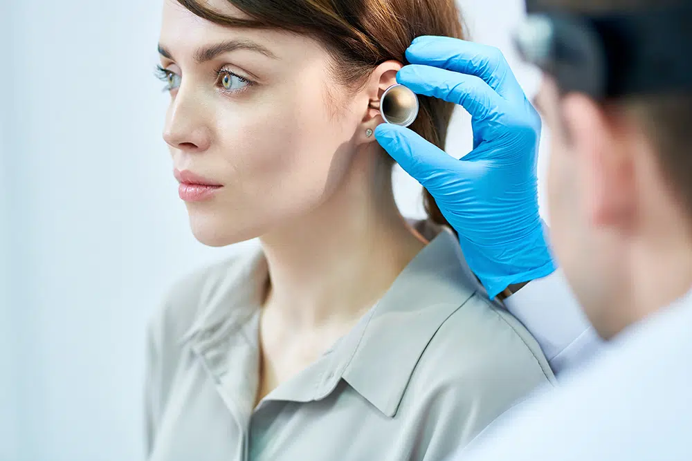 déboucher une oreille naturellemnt